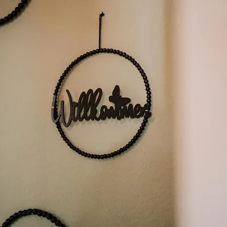 Soonwald Mit Terrasse & Whirlpool * 스트롬버그