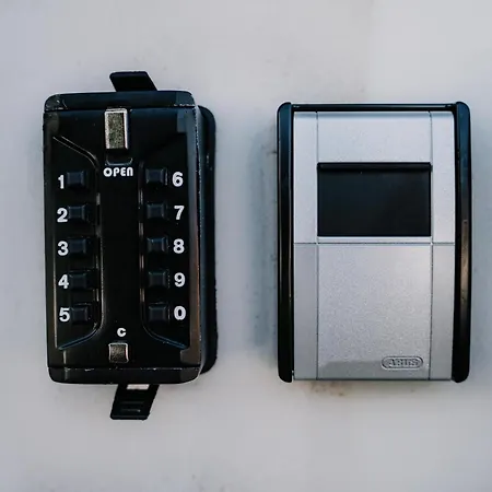 Soonwald Mit Terrasse & Whirlpool 아파트